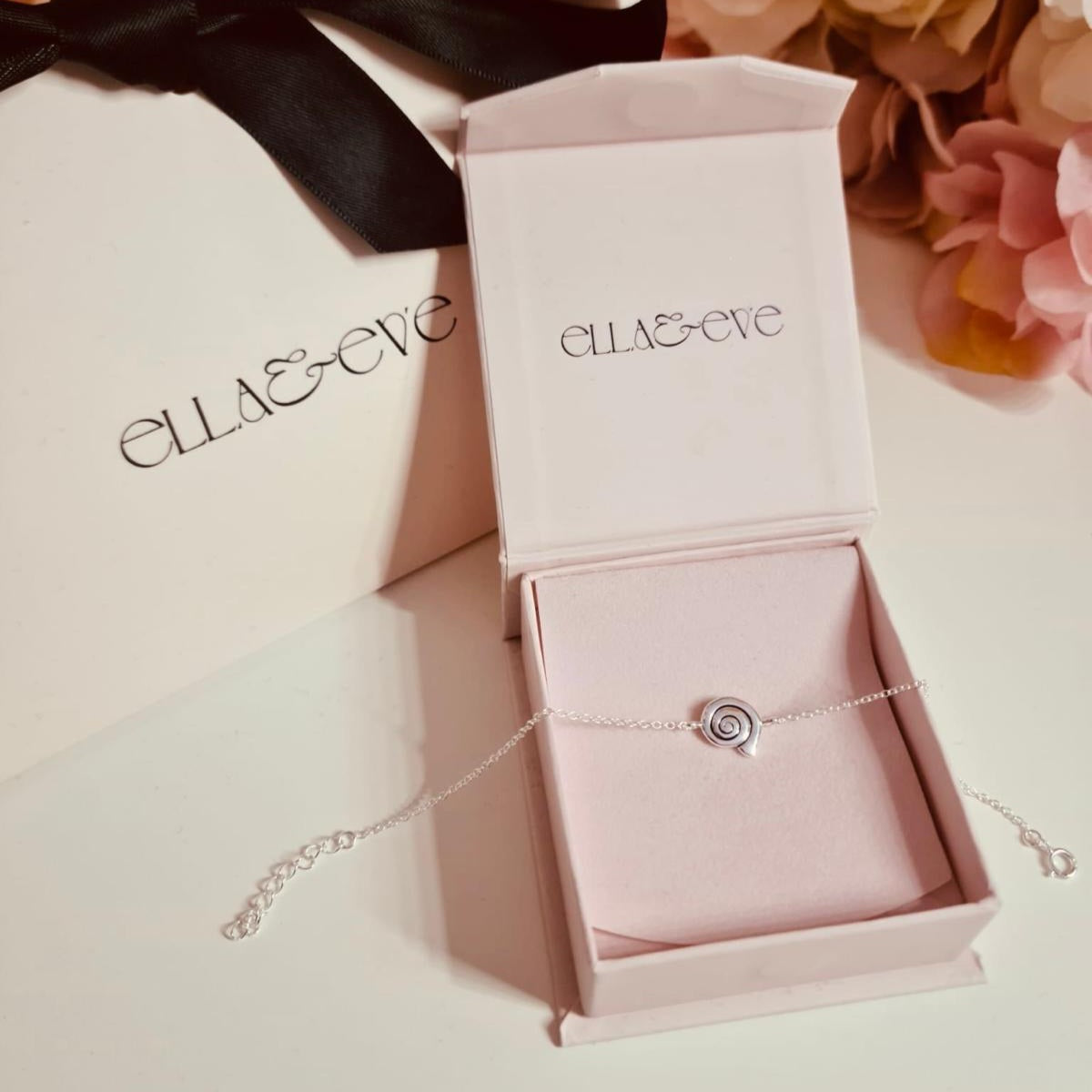 Sterling Silver Spiral Shell Bracelet Black Enamel - The Xia