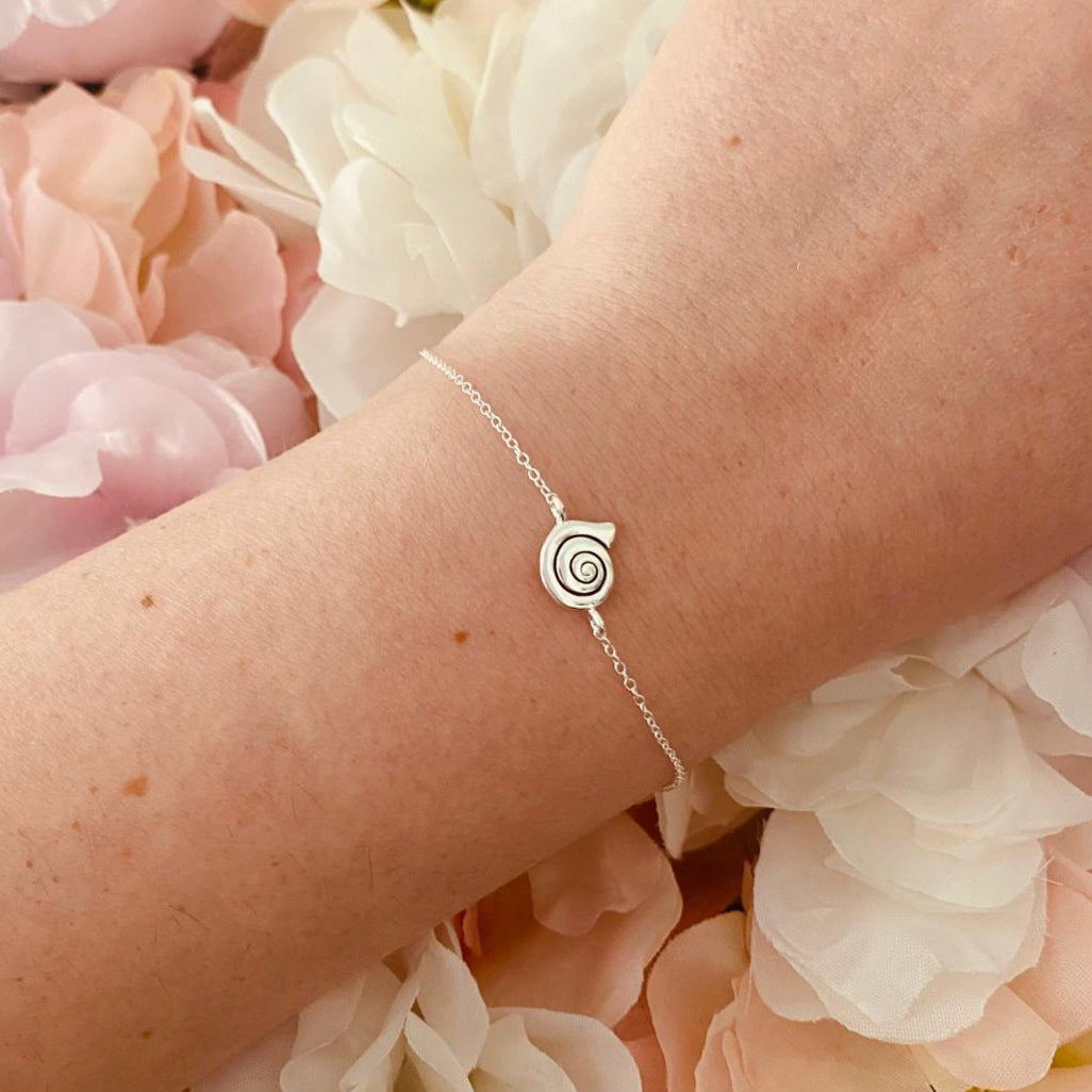 Sterling Silver Spiral Shell Bracelet Black Enamel - The Xia