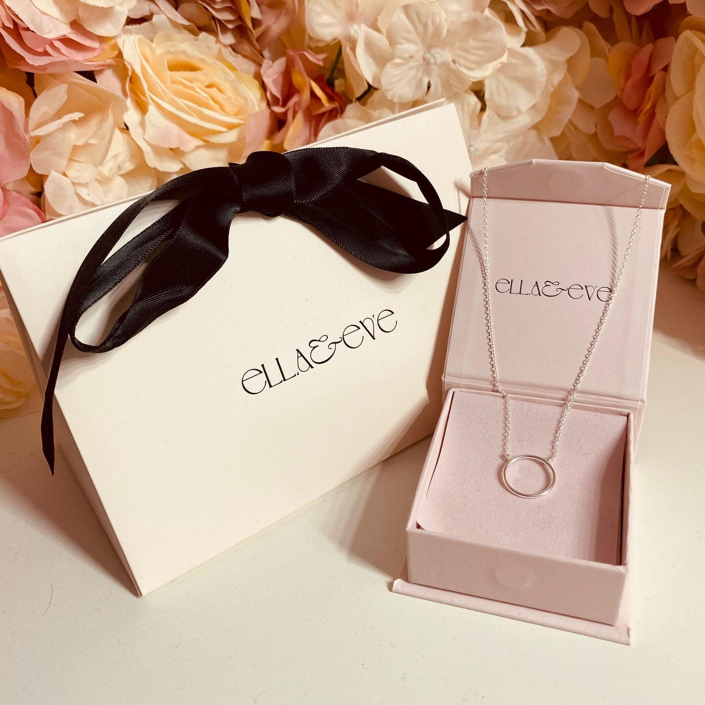 Sterling Silver Circle Necklace - The Eve