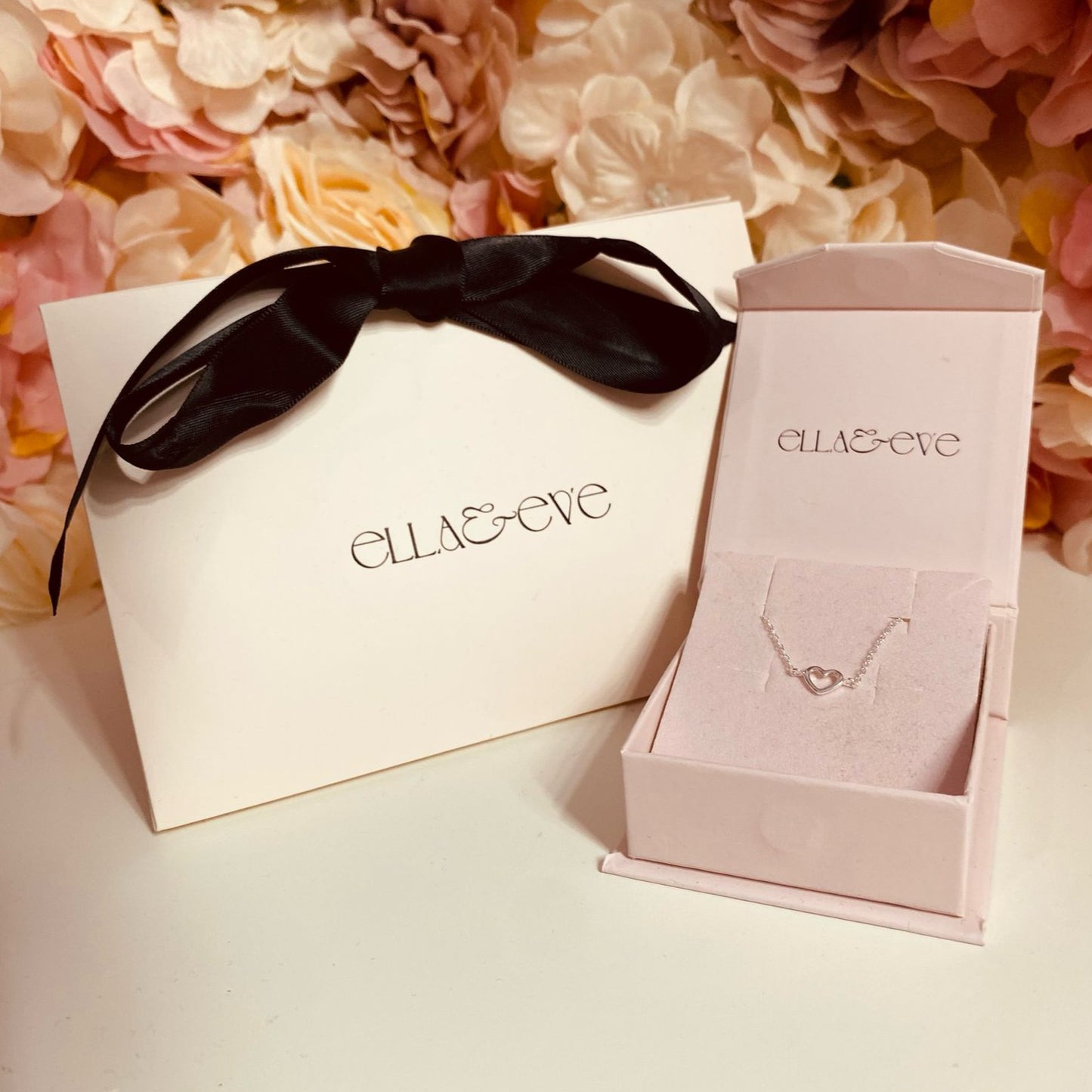 Sterling Silver Heart Bracelet - The Delilah