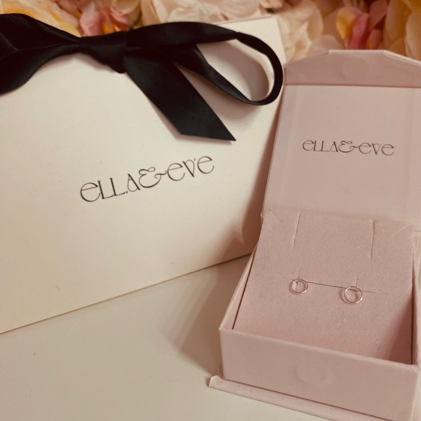 Sterling Silver Circle Stud Earrings - The Eve