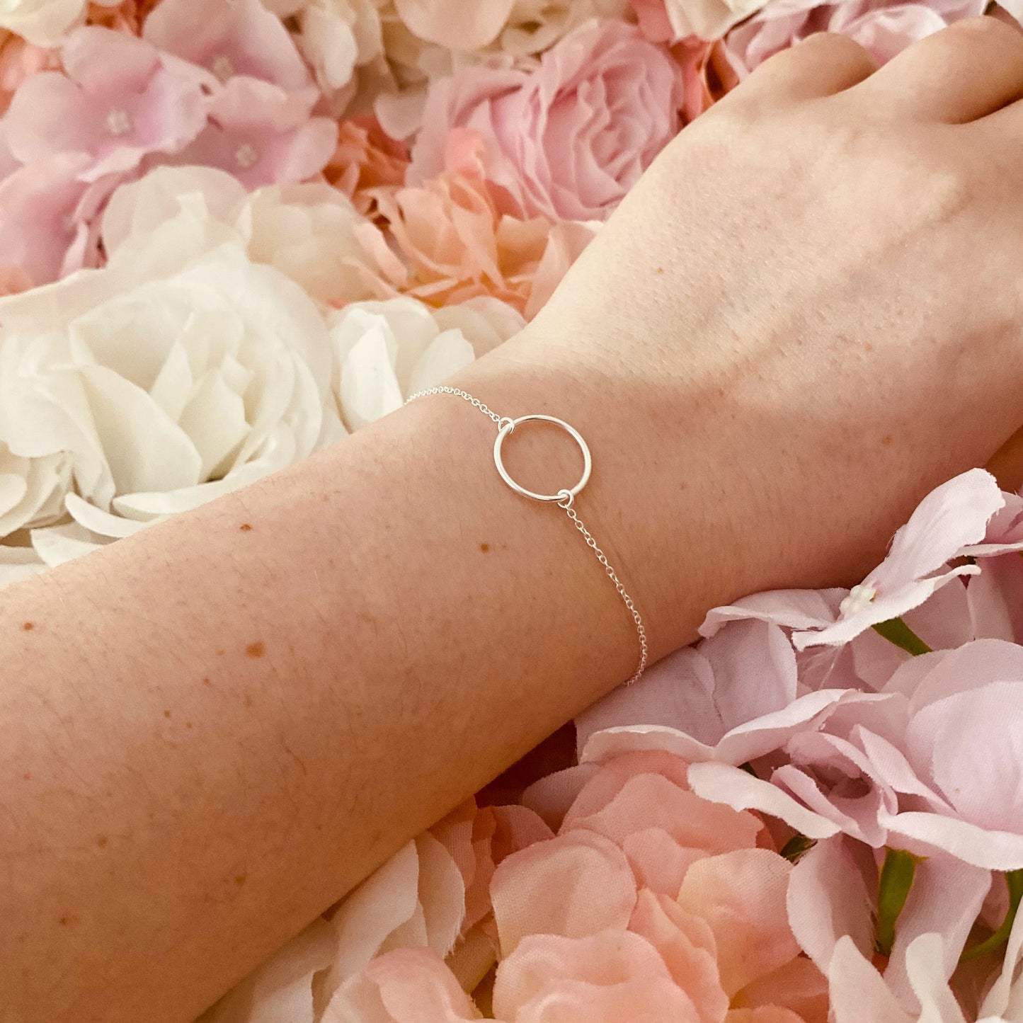 Sterling Silver Circle Bracelet - The Eve
